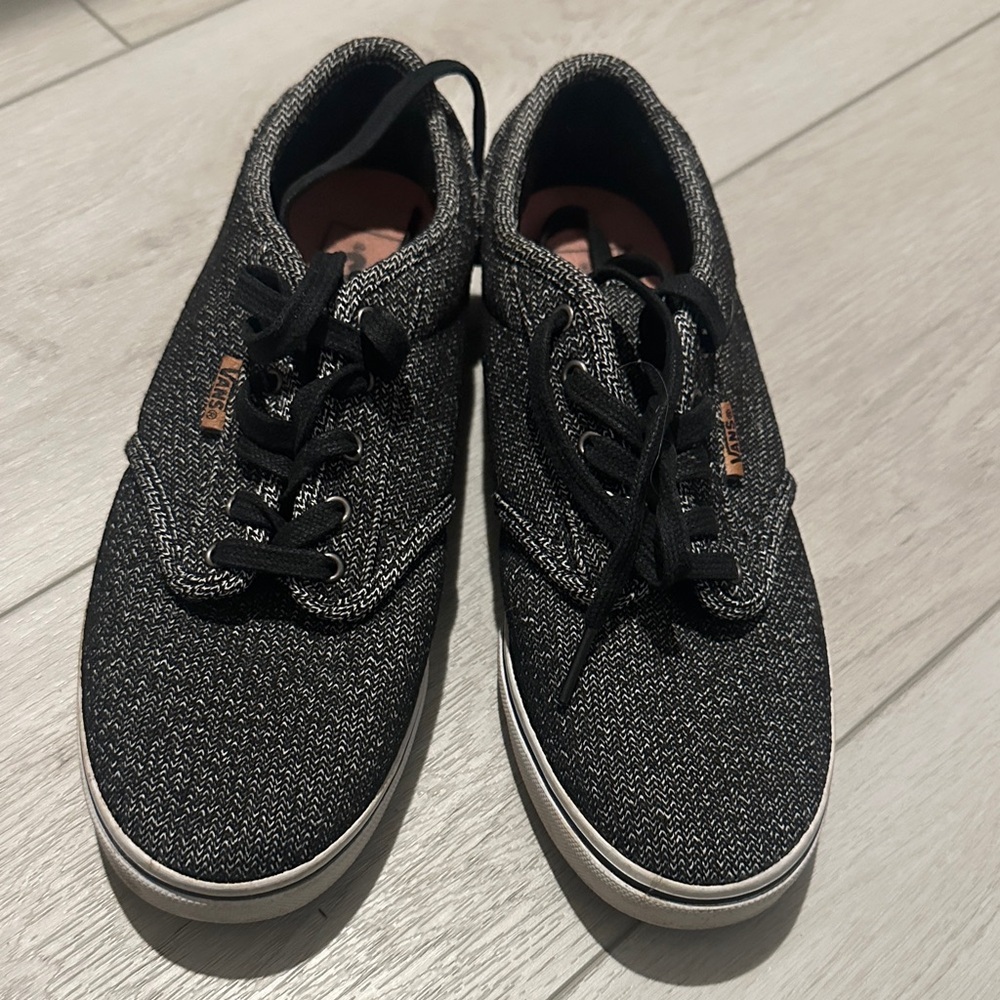 VANS - Picture 3 of 5